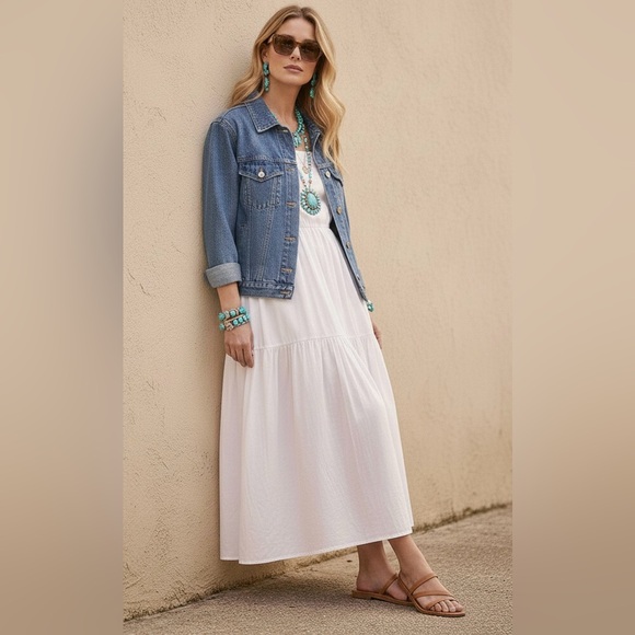 Banana Republic Dresses & Skirts - NWT Banana Republic White Lined A-Line Maxi Dress Pockets Adjustable Straps Sz S